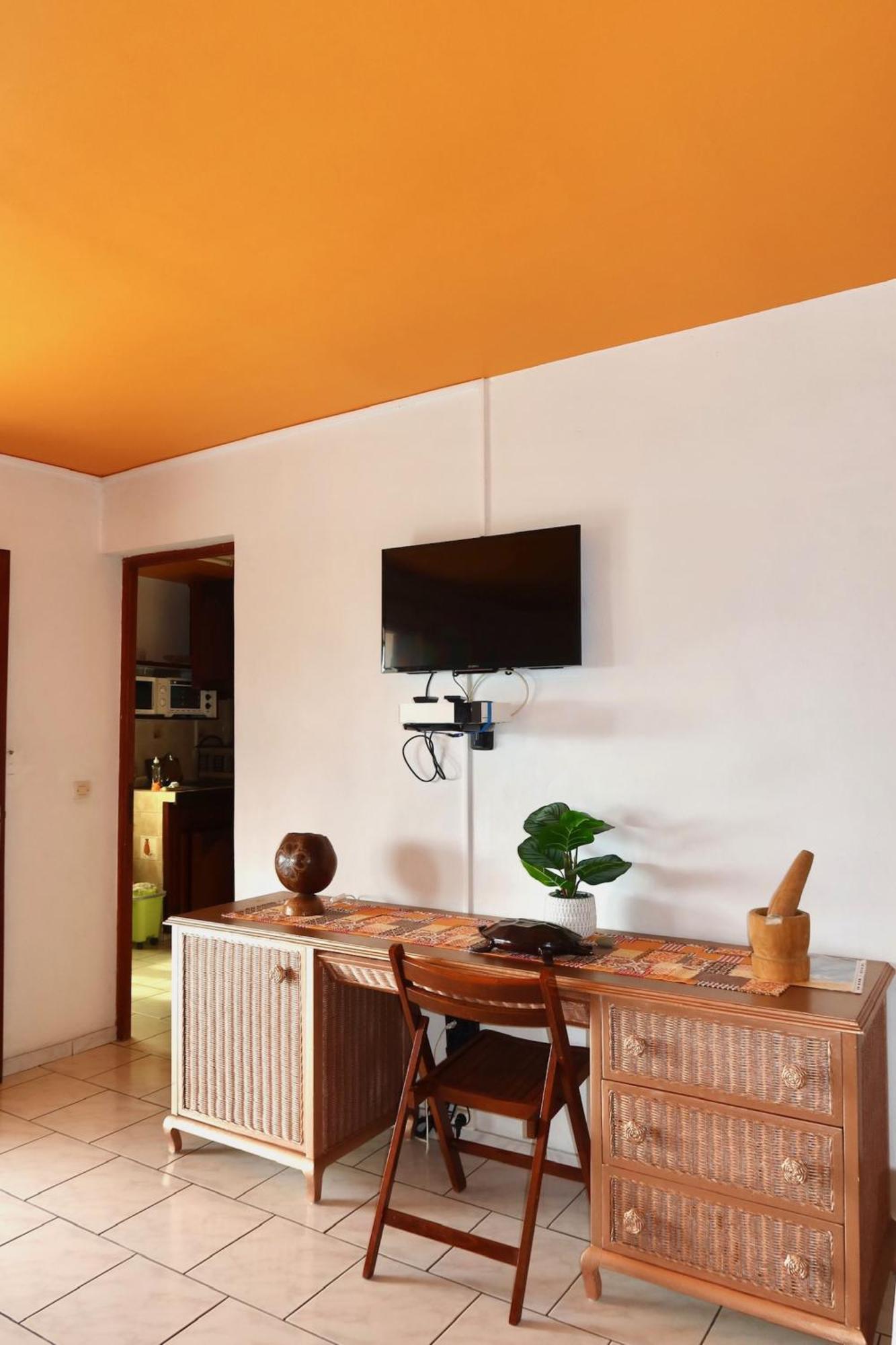 Logement entier au soleil couchant Deshaies Extérieur photo